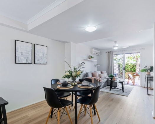 Social Realty - 188 Broadwater Road - MANSFIELD