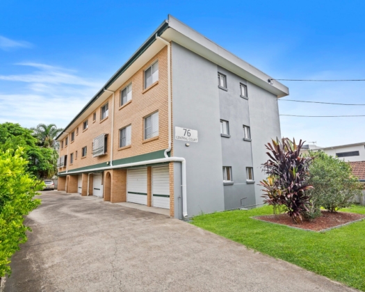 4/76 Kitchener Street