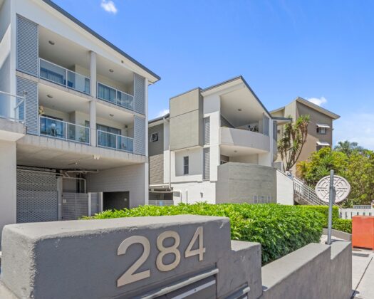 17/284 Vulture Street