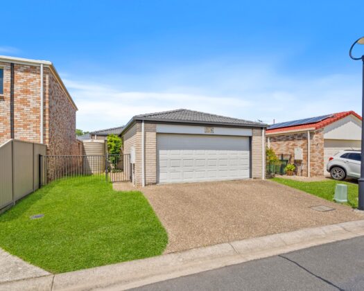 23/10 Penina Circuit