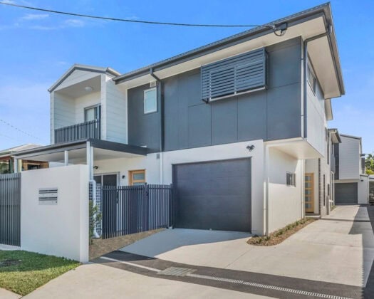 3/68 Dickenson Street