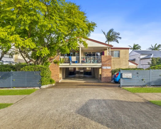 2/24 Kitson Street